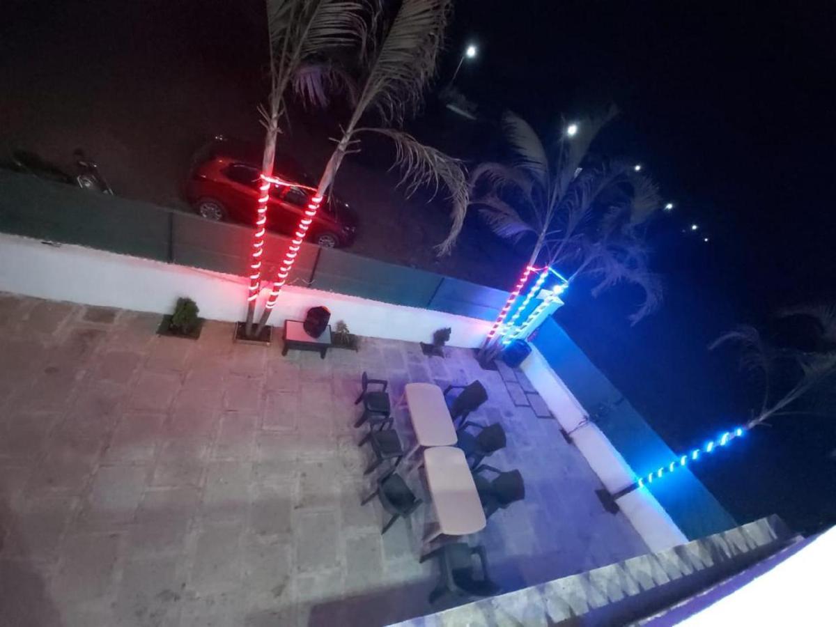 A2Zroomz Aarya Villa 4 Bhk Lonavala Eksteriør billede